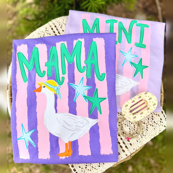 Mama Goose with Pin Stripes – DTF Transfer
