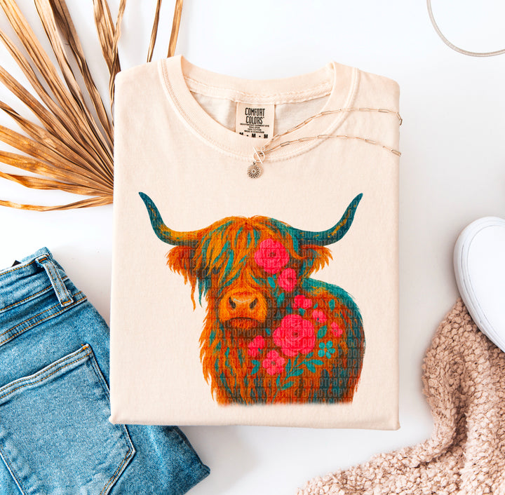 HIGHLAND COW FLORAL
