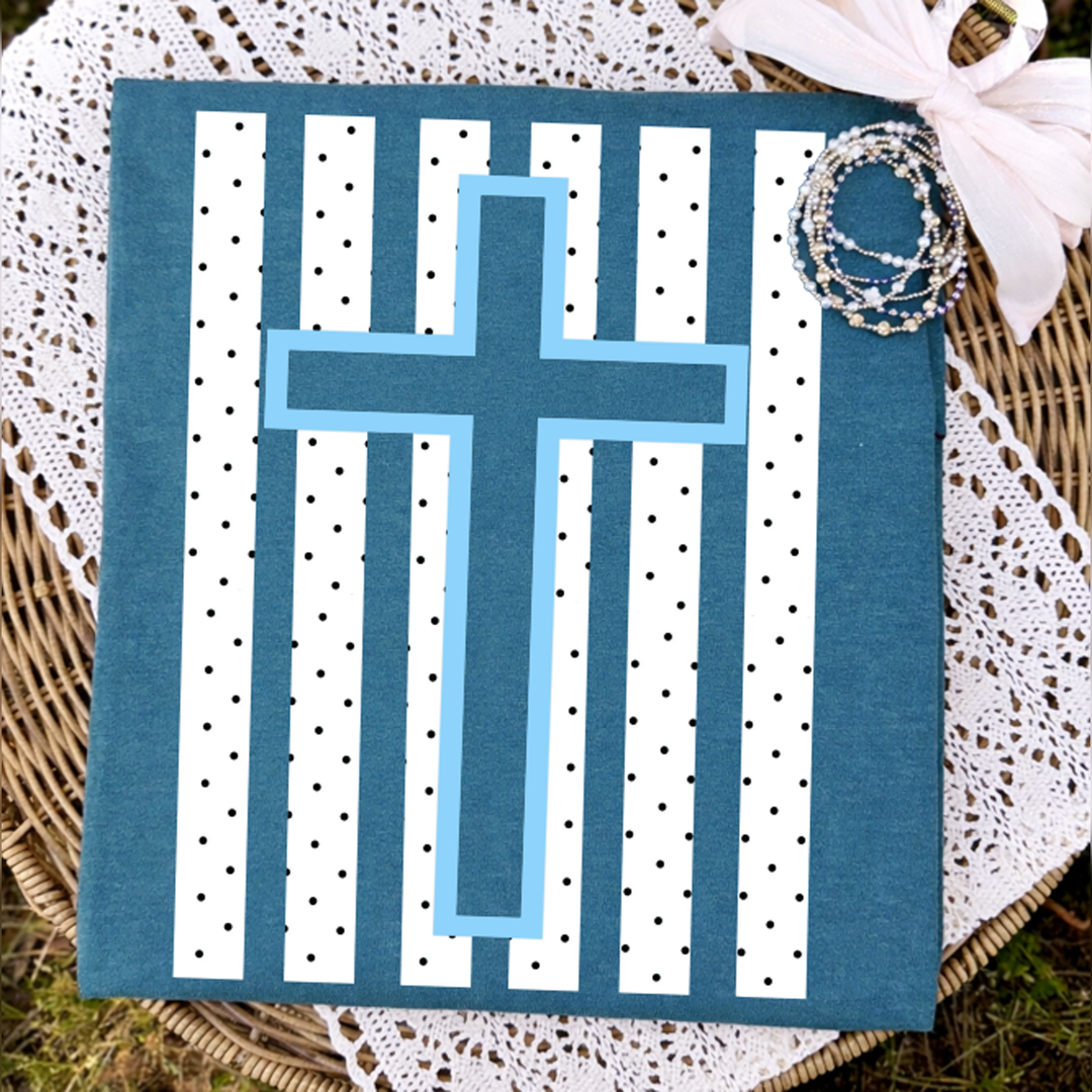 Jesus is King Cross – DTF Transfer – product image