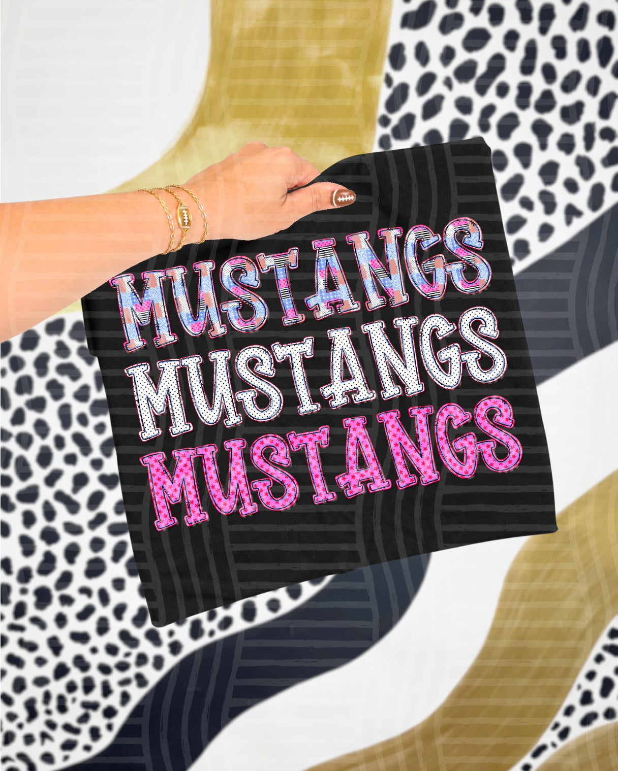 Dolly Tri Stacked Mascots Mustangs design