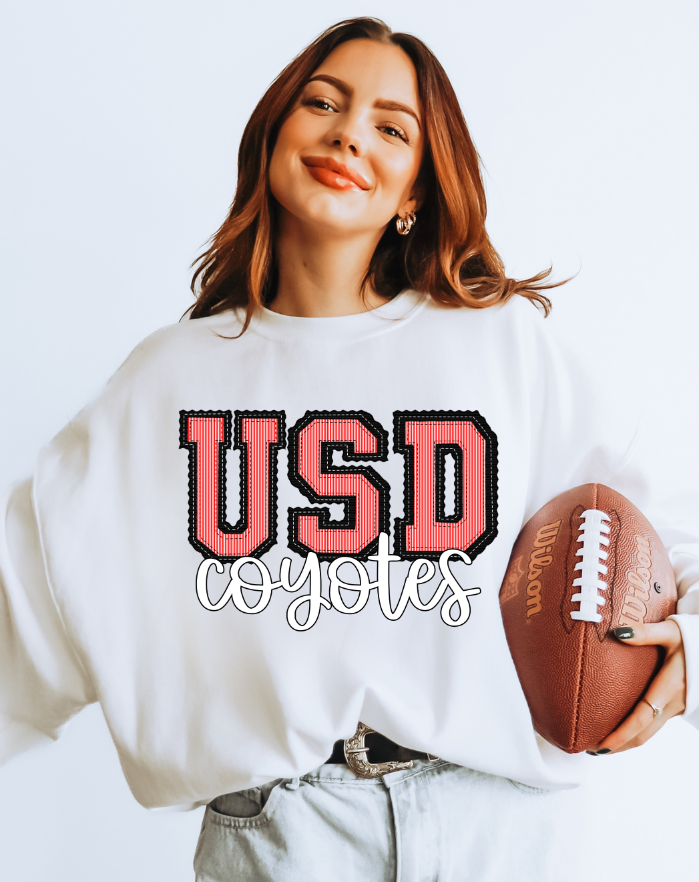 USD BLACK BASE RED TOP COYOTES SEERSUCKER