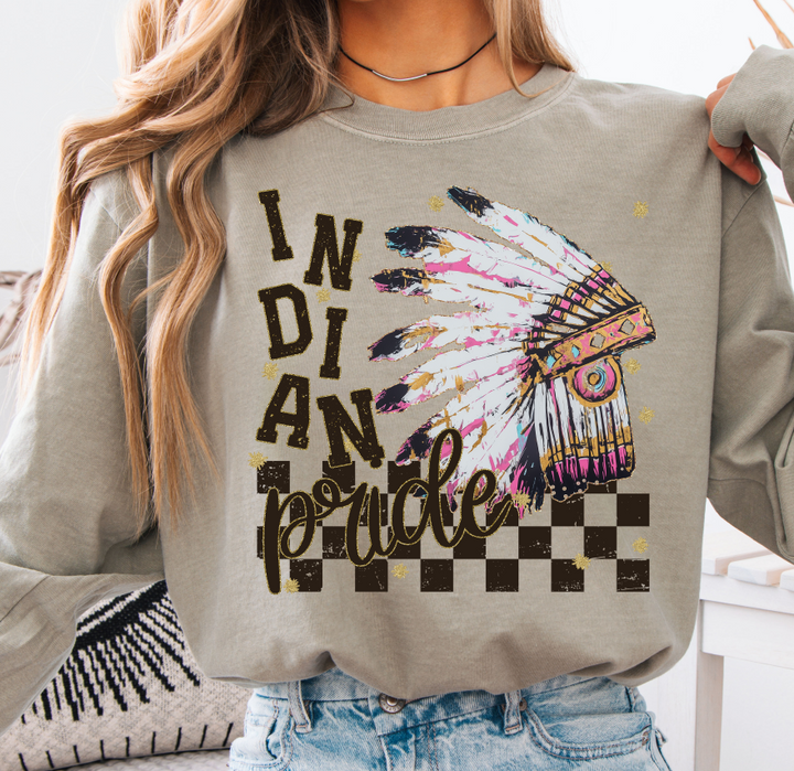 GRUNGE MASCOTS INDIAN