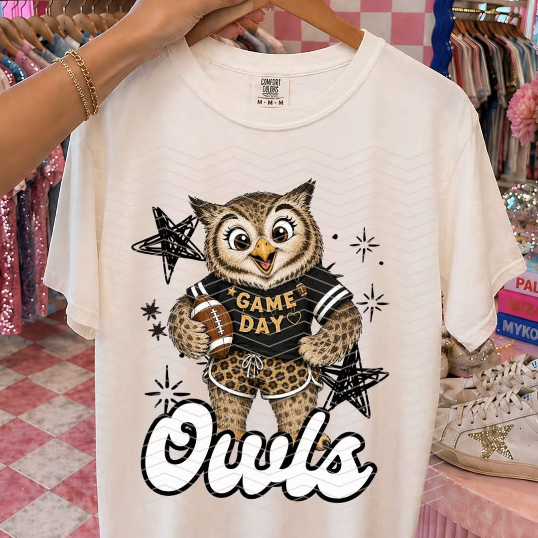 Kinda Chic Mascot Game Day tee mockup